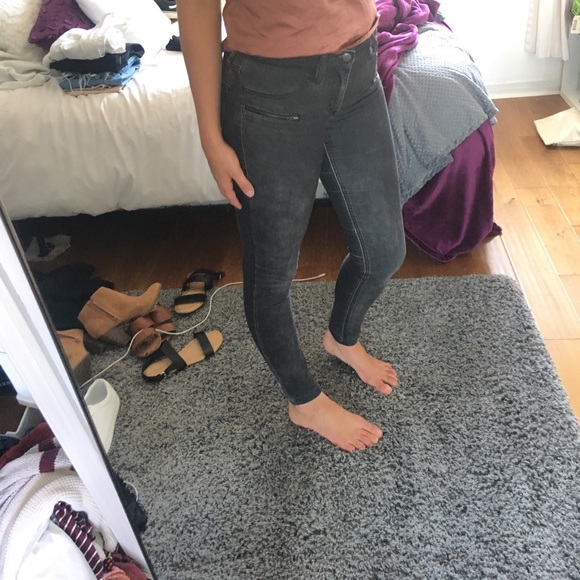 Black skinny jeans - Picture 2 of 2